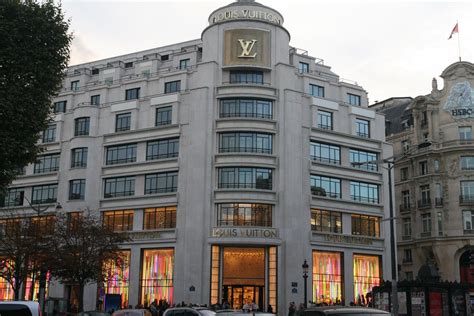 avenue des champs-élysées louis vuitton|louis vuitton appointment paris.